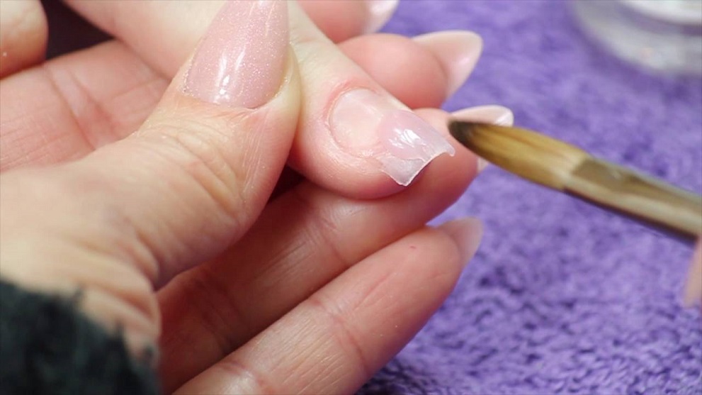 Things to consider before doing acrylic nails — Becky Alonzo