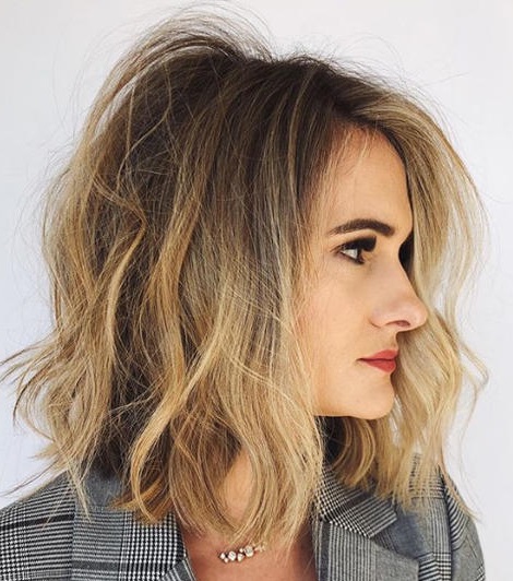 short hairstyle for thick hair